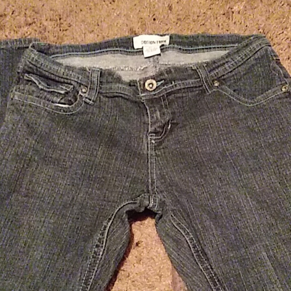Jeans - Picture 2 of 3